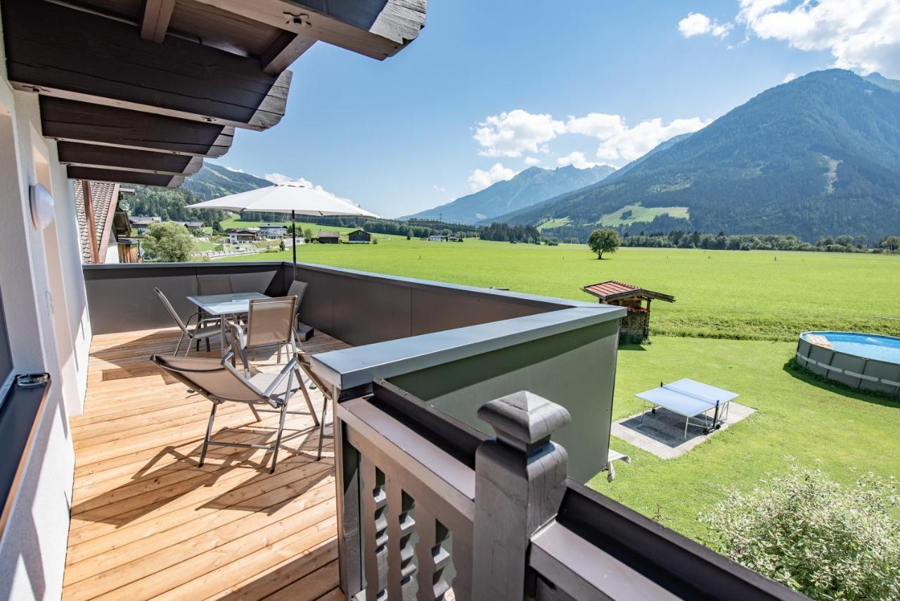 Gaestehaus Dreier Neukirchen am Grossvenediger Luaran gambar